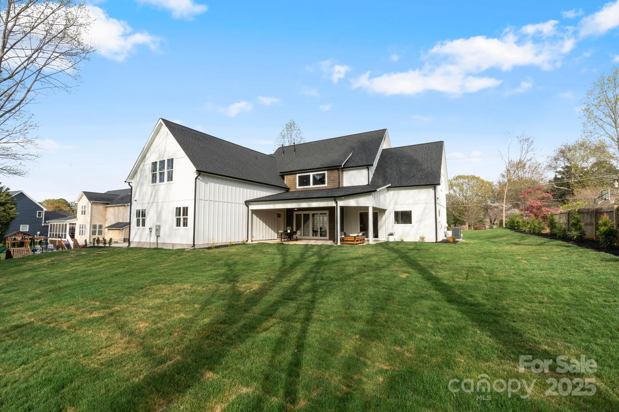 Mallard Head - Residential