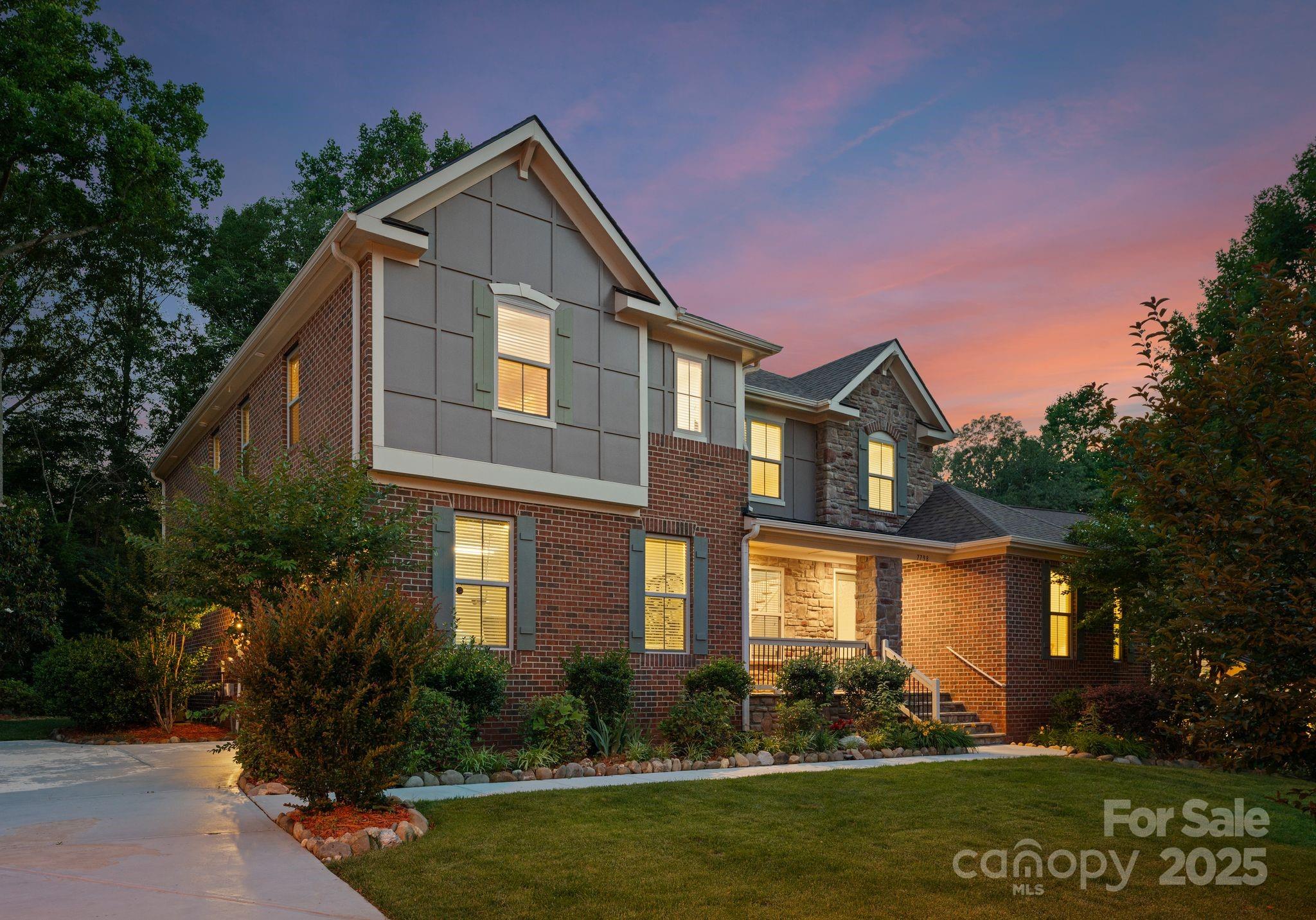 7798 Sand Trap Lane