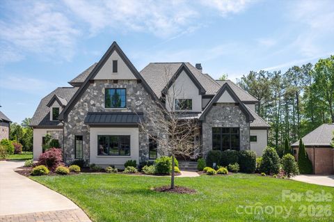 Photo of 8008 Skye Lochs Drive, Waxhaw, NC 28173 (MLS # 4367926)