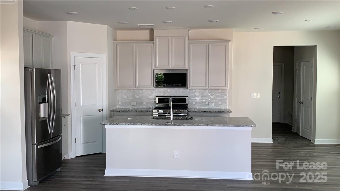 11925 Silverheel Lane