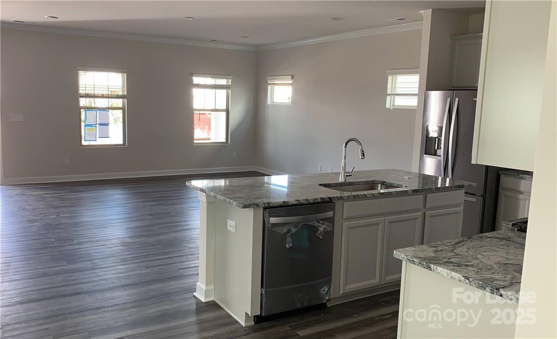 11925 Silverheel Lane