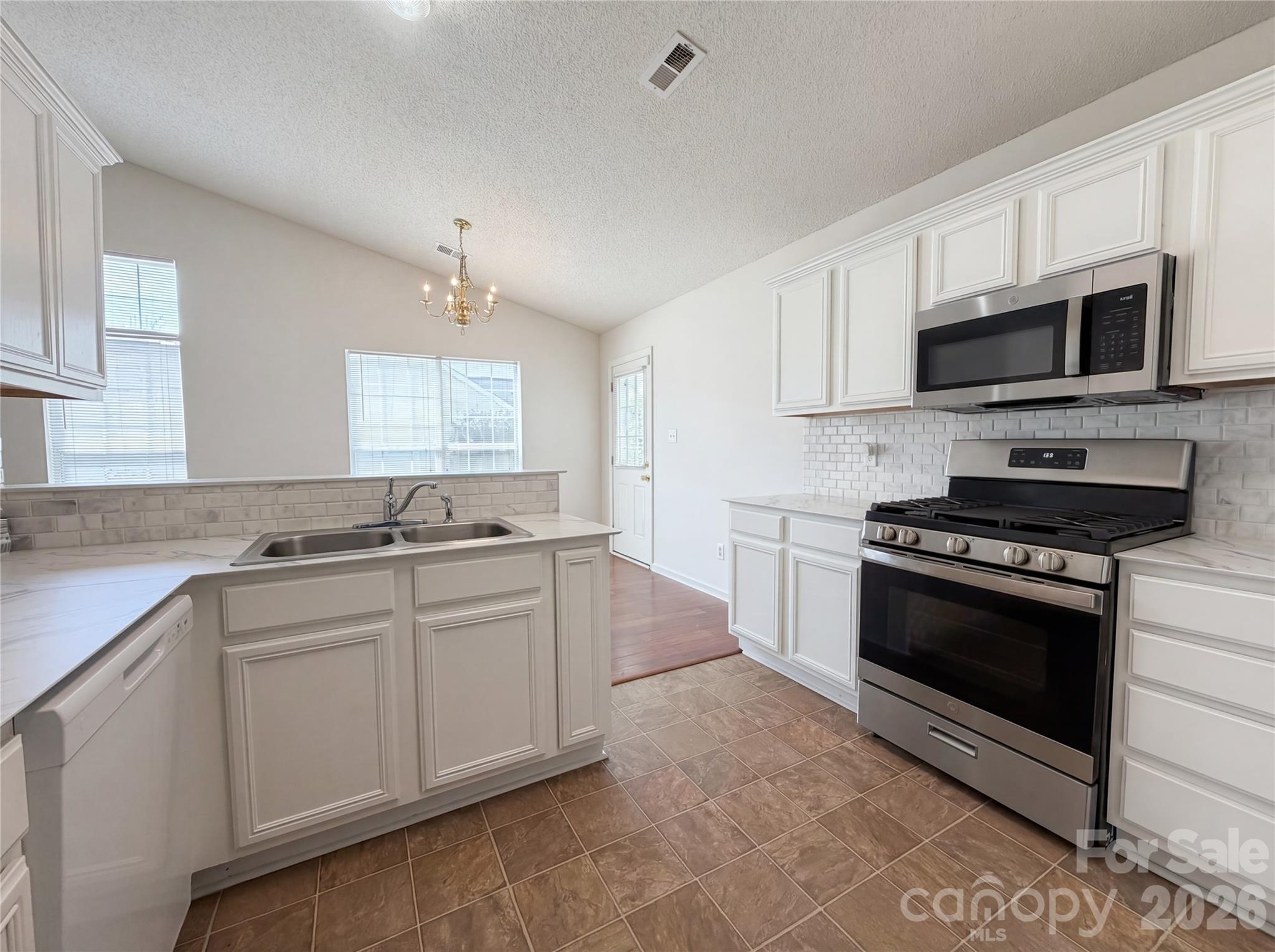 Devonshire - Residential