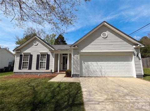 Photo of 12525 Panthersville Drive, Charlotte, NC 28269 (MLS # 4368195)