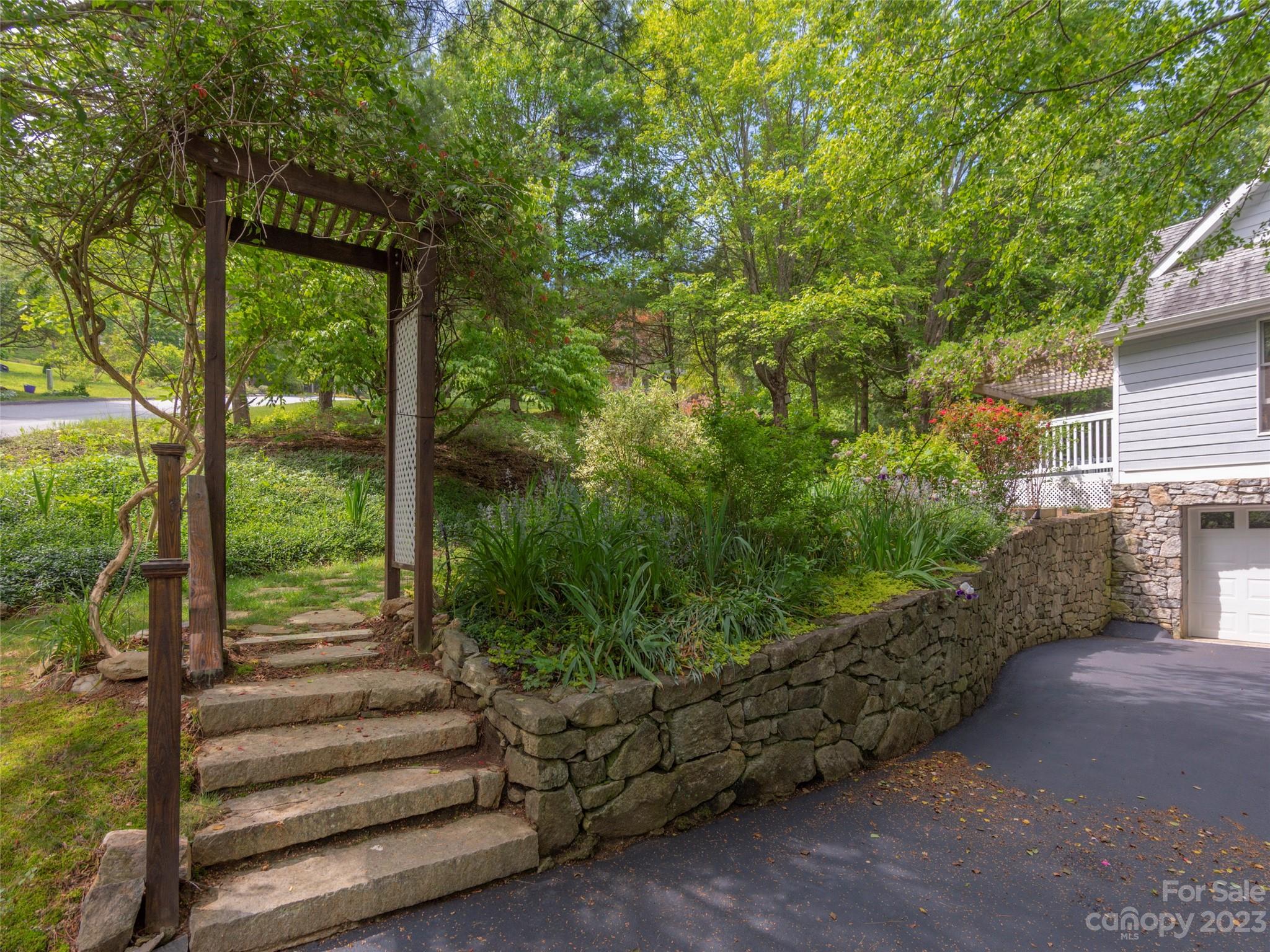 Ridgeview Estates - Residential