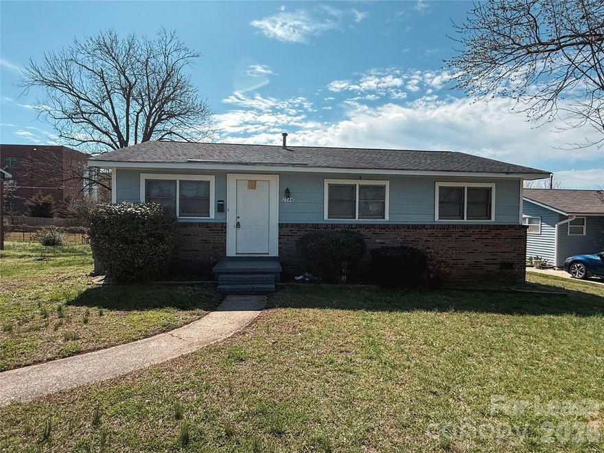 Ranch style home close to major highways for easy commute. Hardwood floors throughout! Large backyard great for entertaining or play for children! New appliances (stove and refrigerator) with updated cabinets! Don't miss out on this great rental! Won't last long!