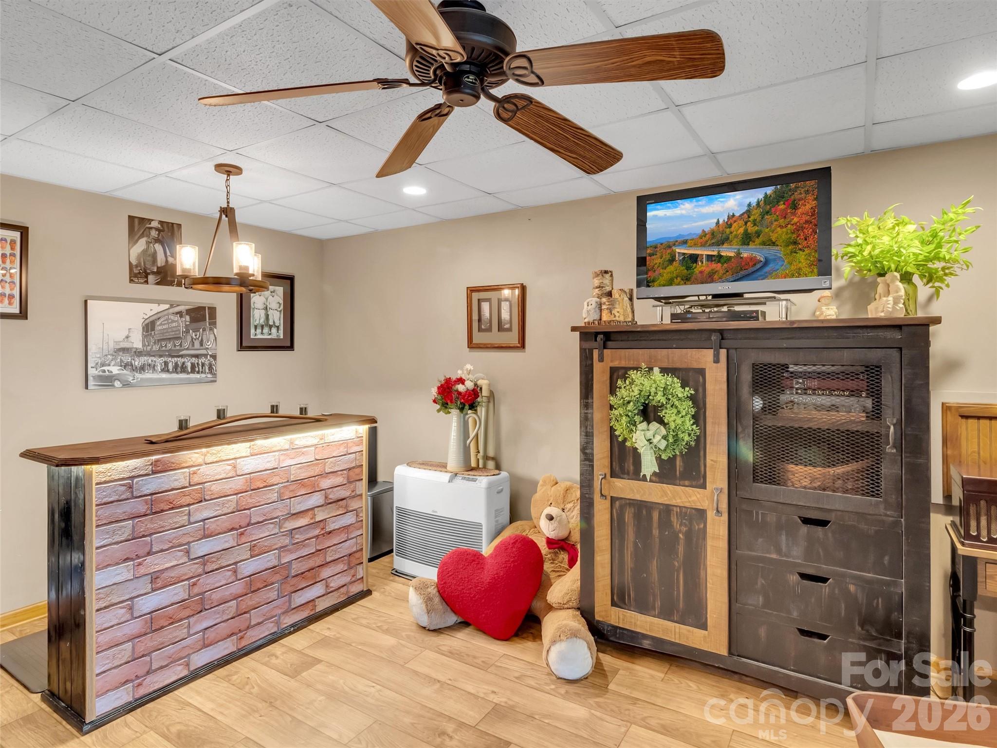 Highland Terrace - Residential