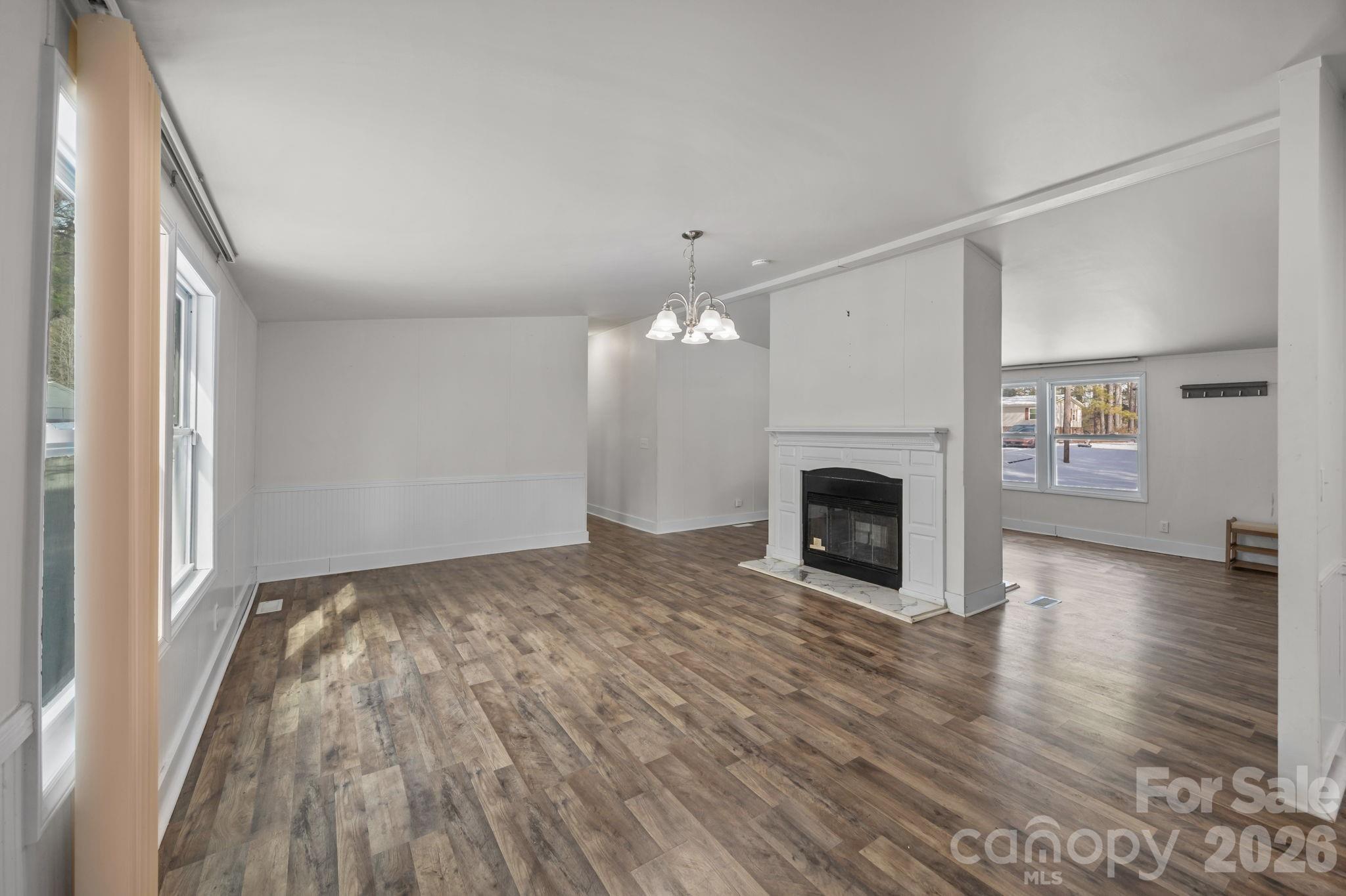 Lansdowne - Residential