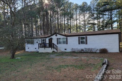Photo of 246 Barbary Drive, Statesville, NC 28677 (MLS # 4338205)