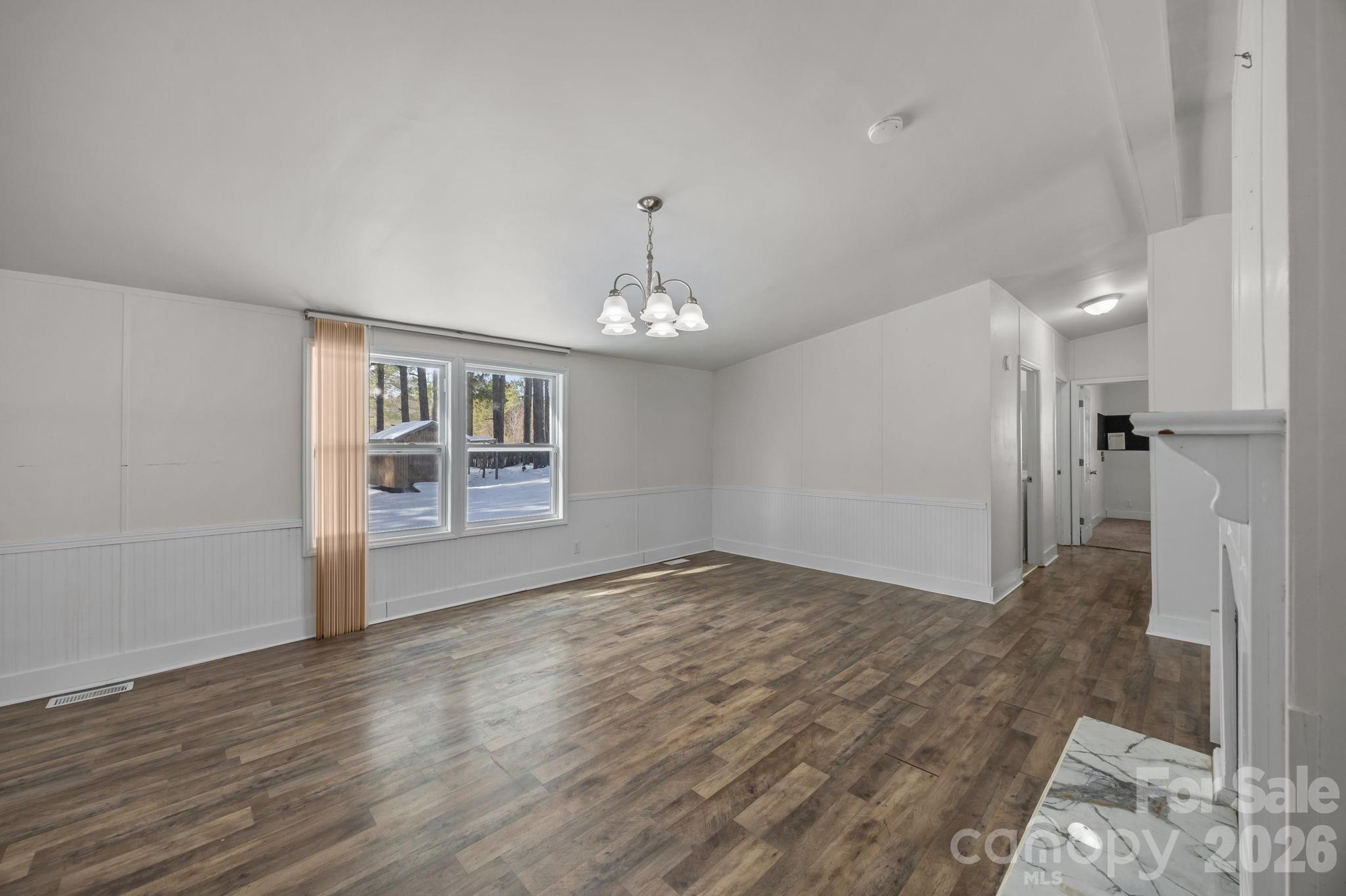 Lansdowne - Residential