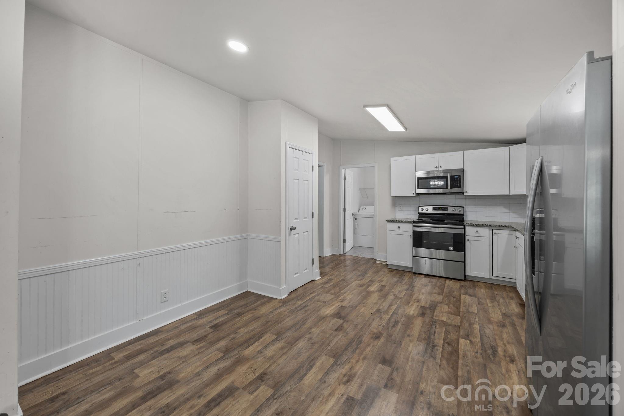 Lansdowne - Residential