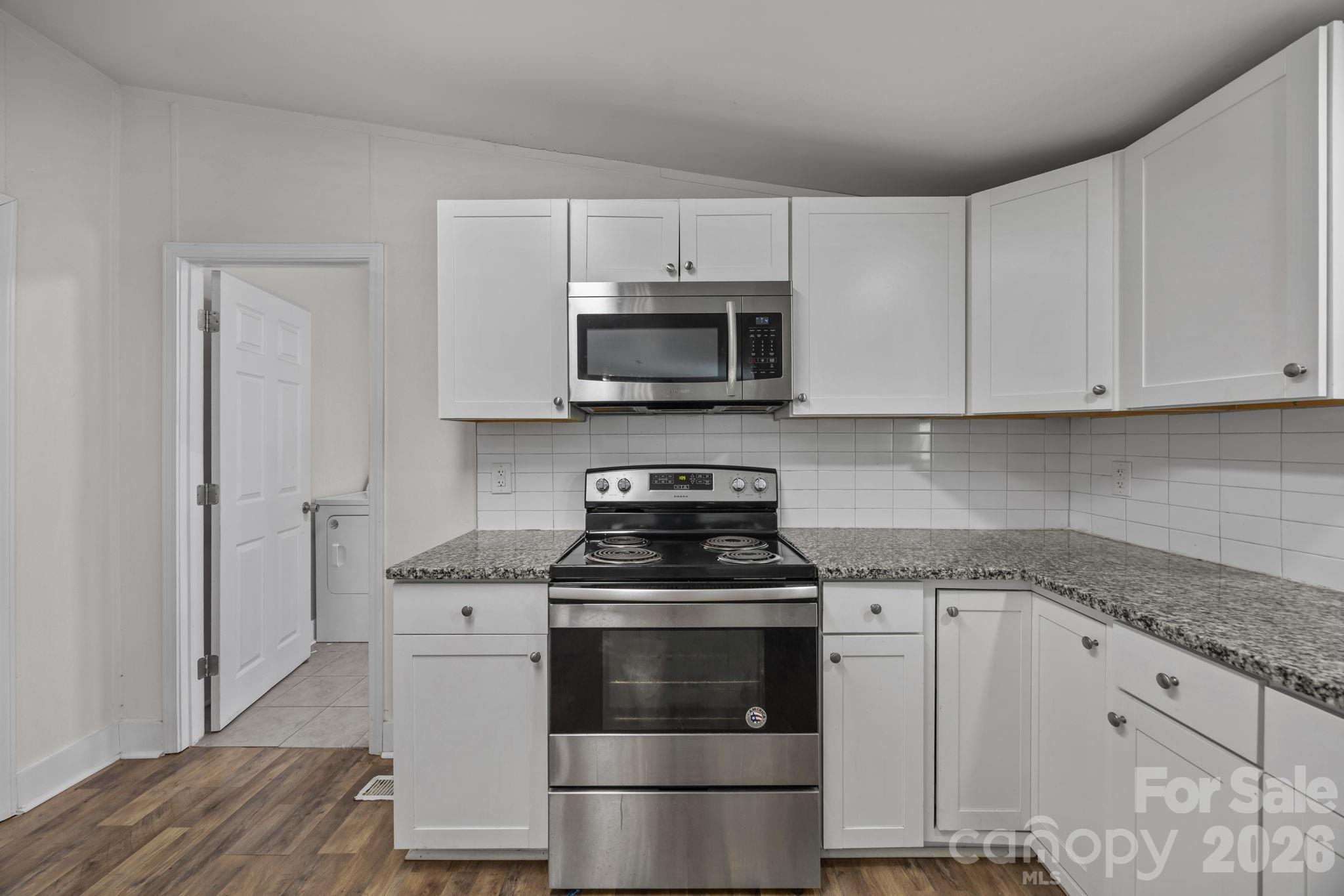 Lansdowne - Residential