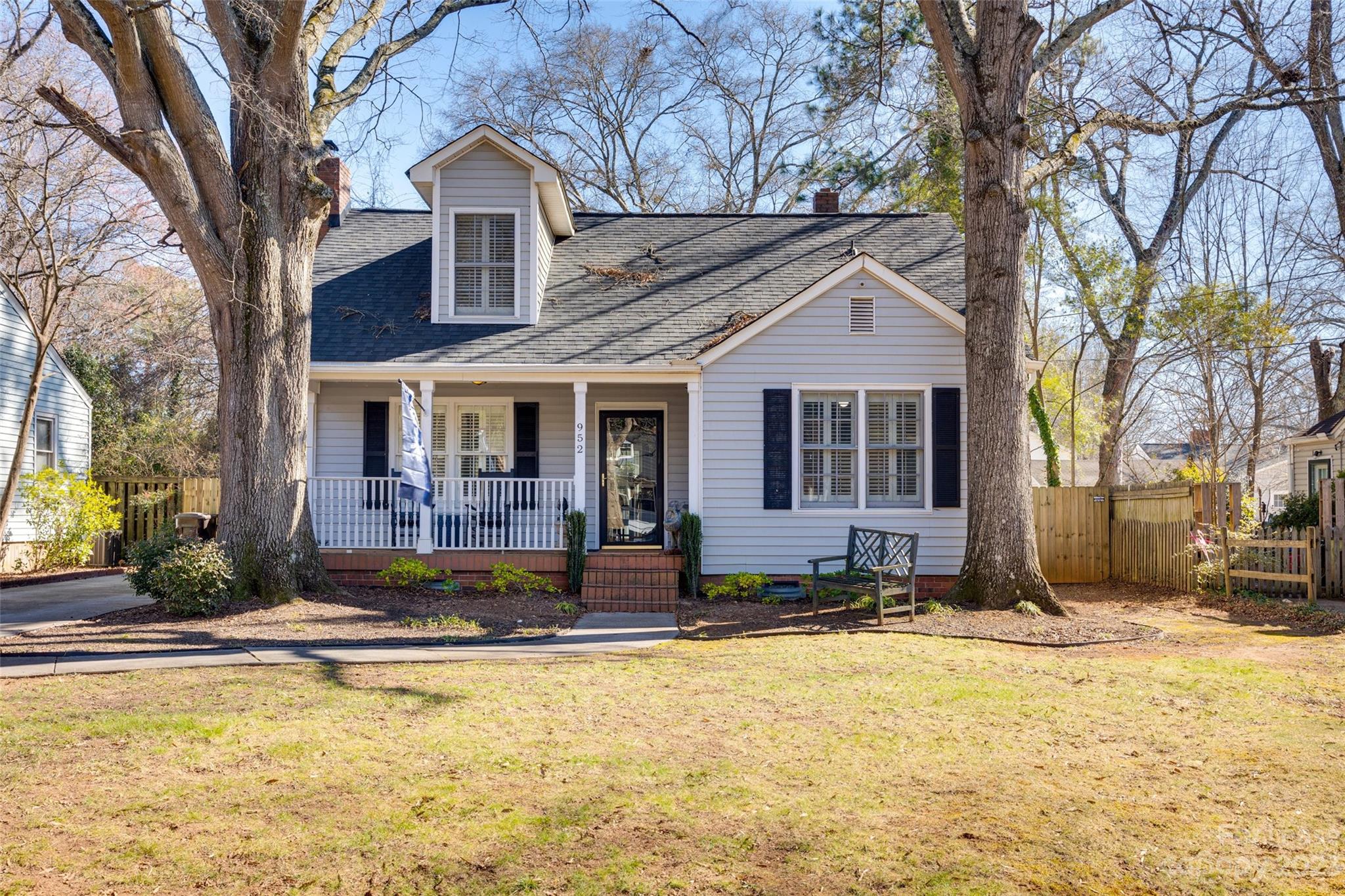 Seventeen Acres - Residential Lease