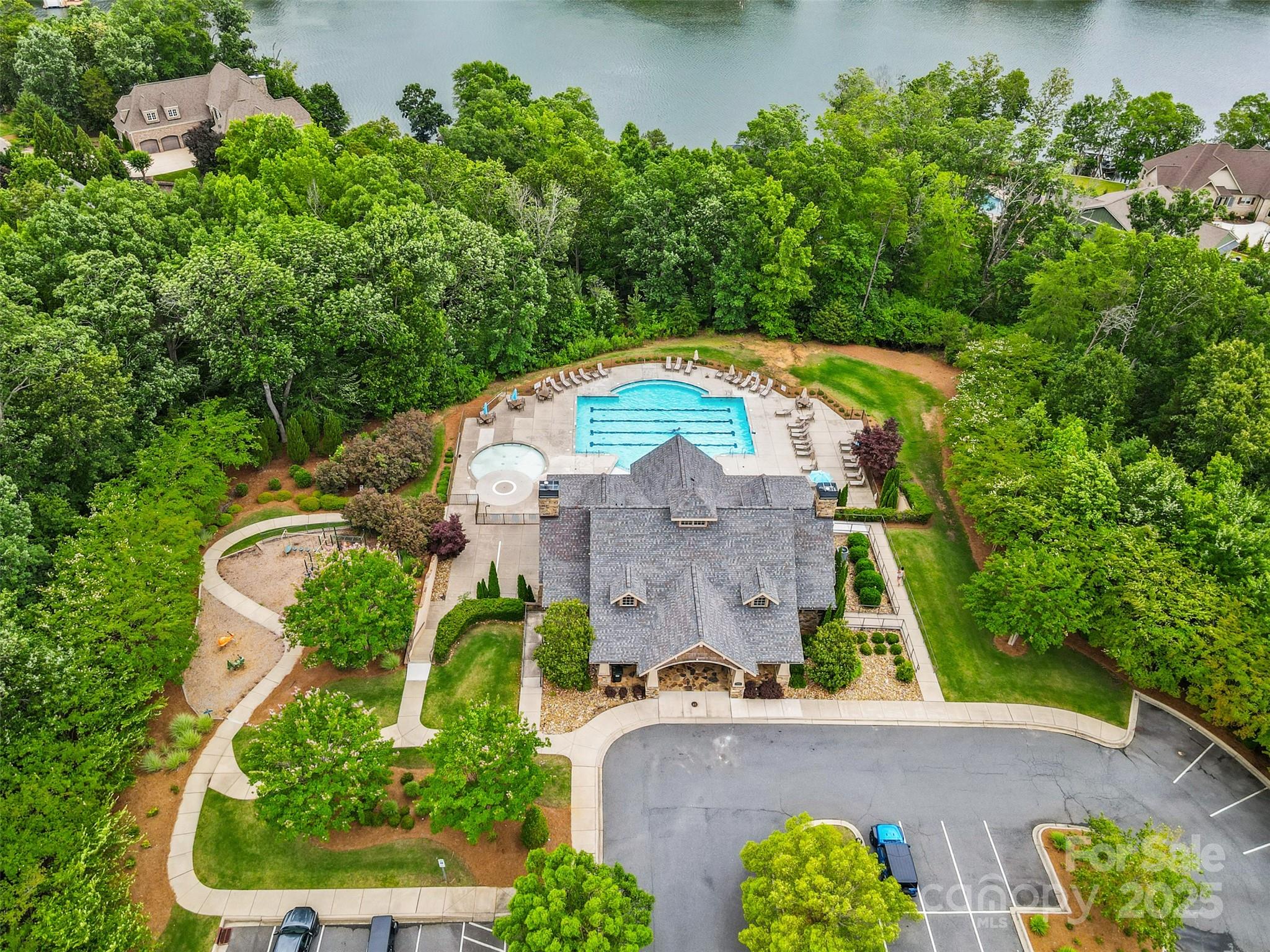 Handsmill on Lake Wylie - Residential