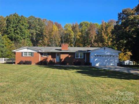 14601 Phillips Road Matthews NC 28105