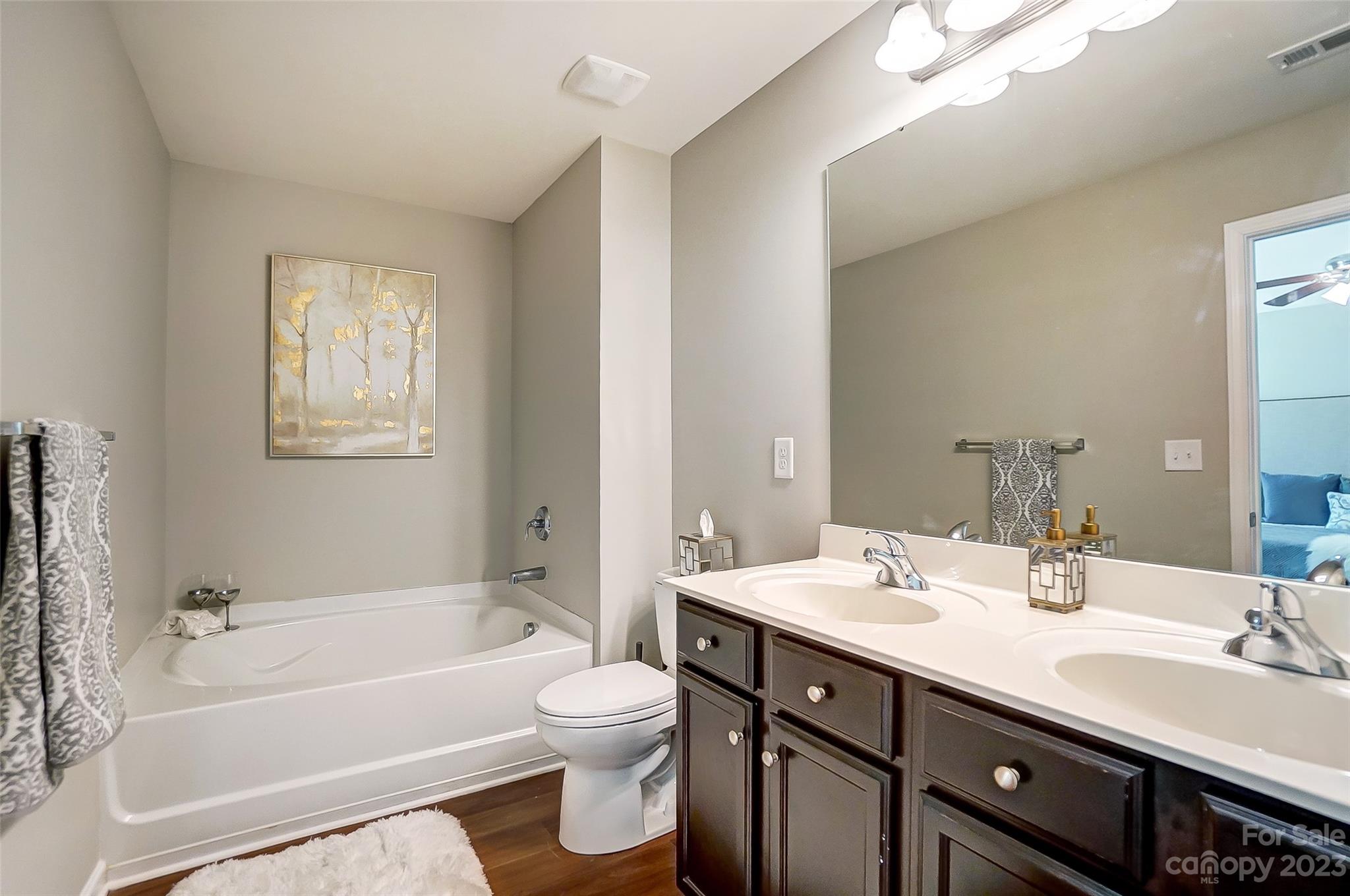 Northlake Landing - Residential