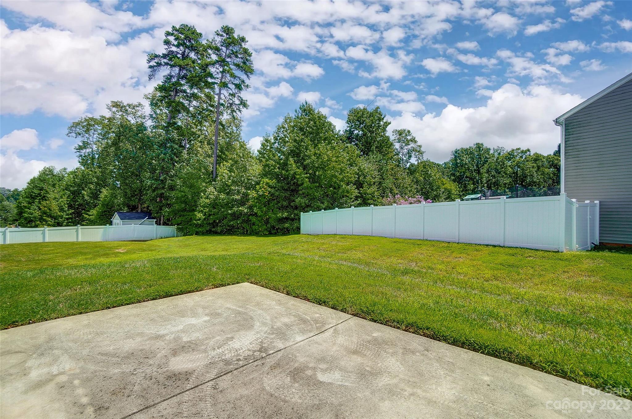 Northlake Landing - Residential