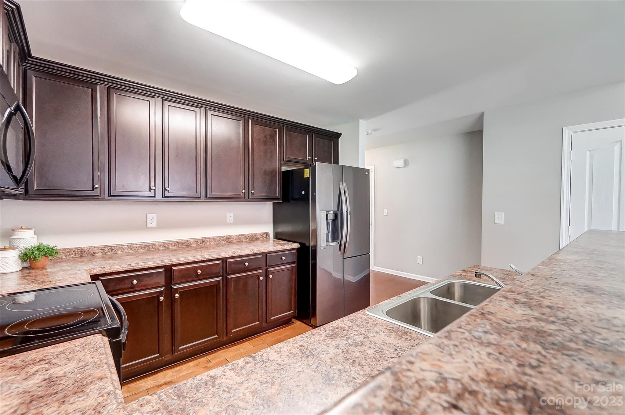 Northlake Landing - Residential