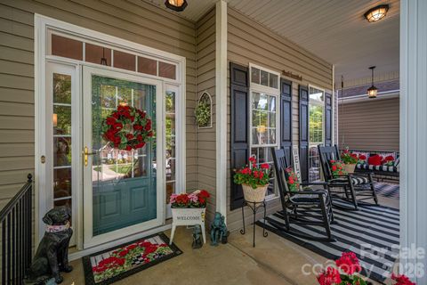 Photo of 1013 Marguerite Drive, Lowell, NC 28098 (MLS # 4368065)