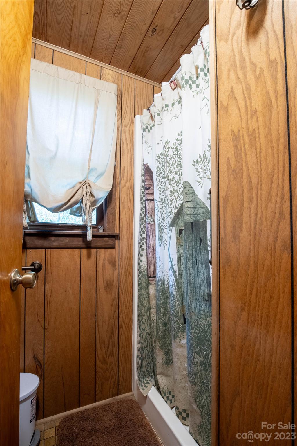 Bear Den Acres - Residential