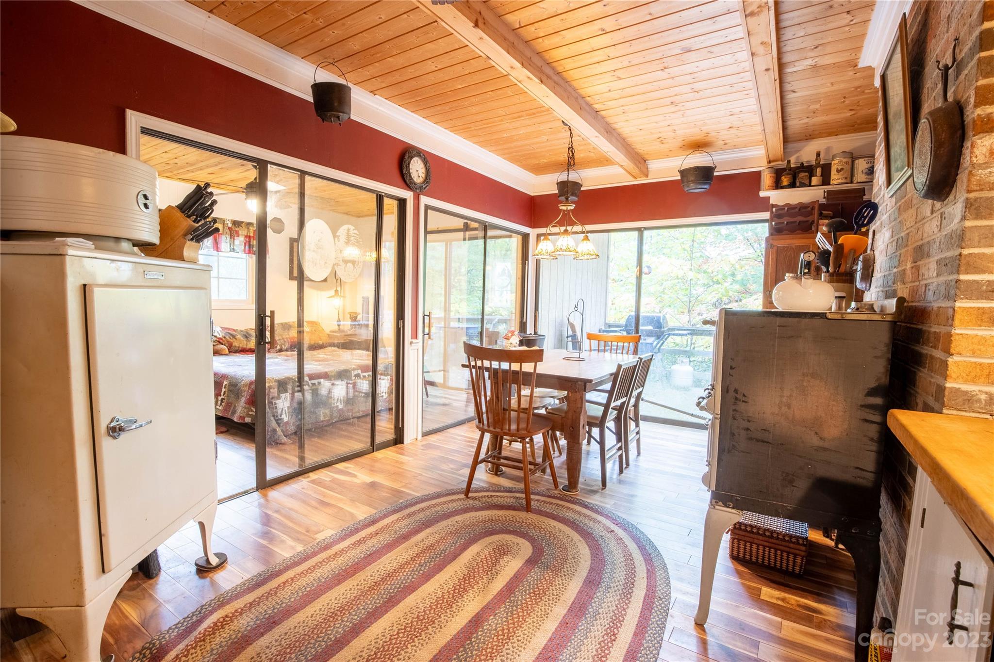 Bear Den Acres - Residential