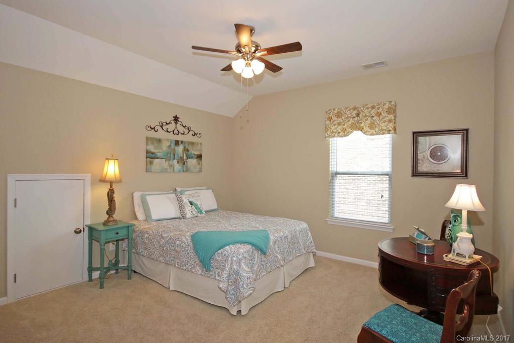 Foxfield - Residential