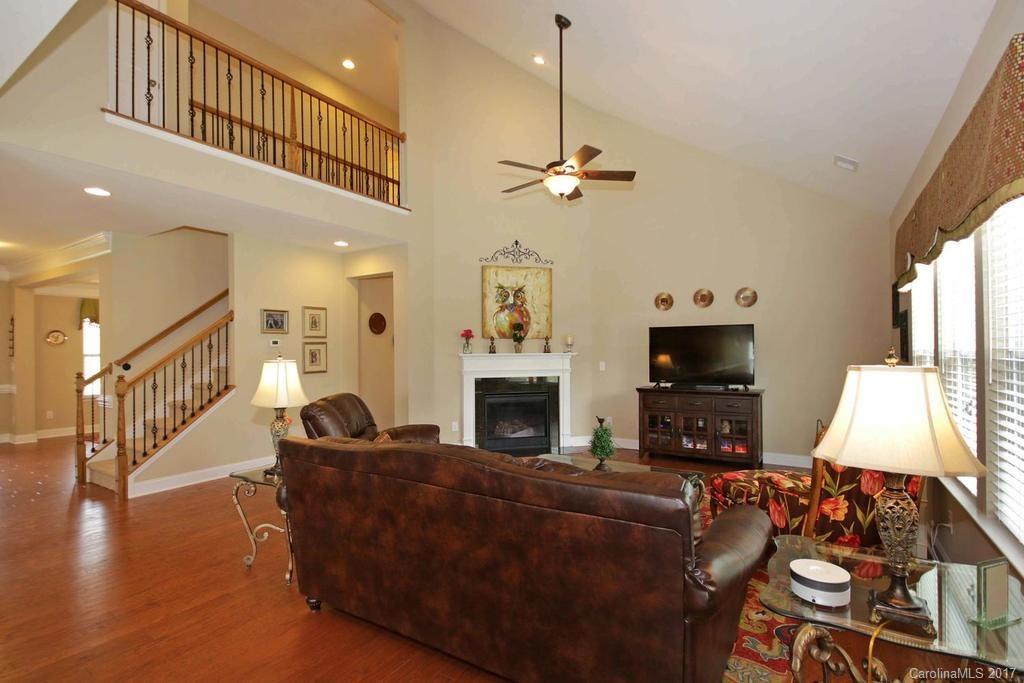 Foxfield - Residential