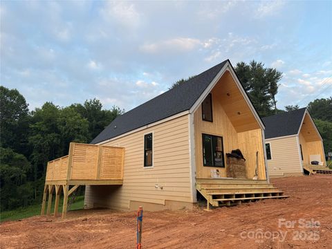 798 Country Club Drive Waynesville NC 28786