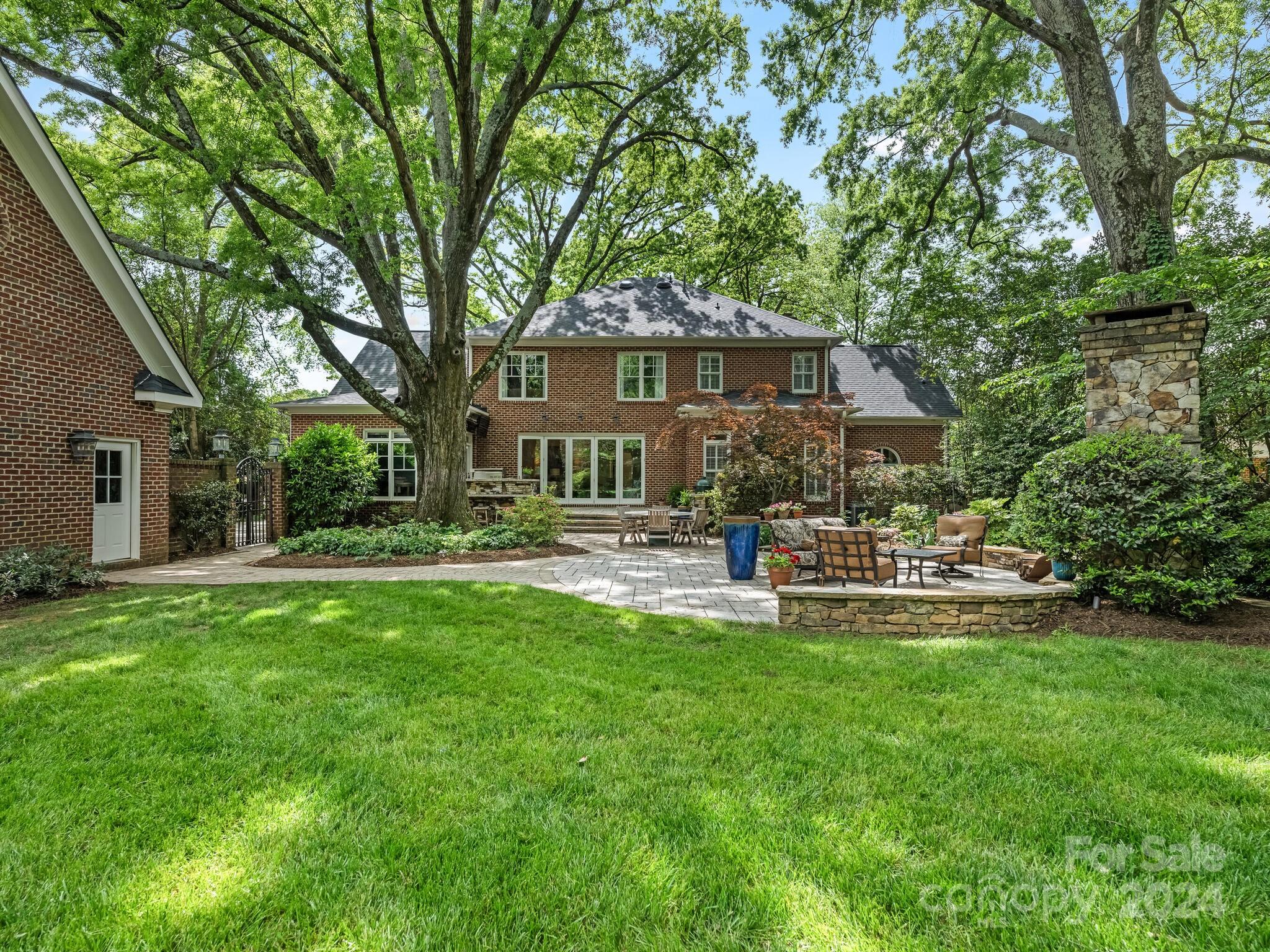 Myers Park - Residential