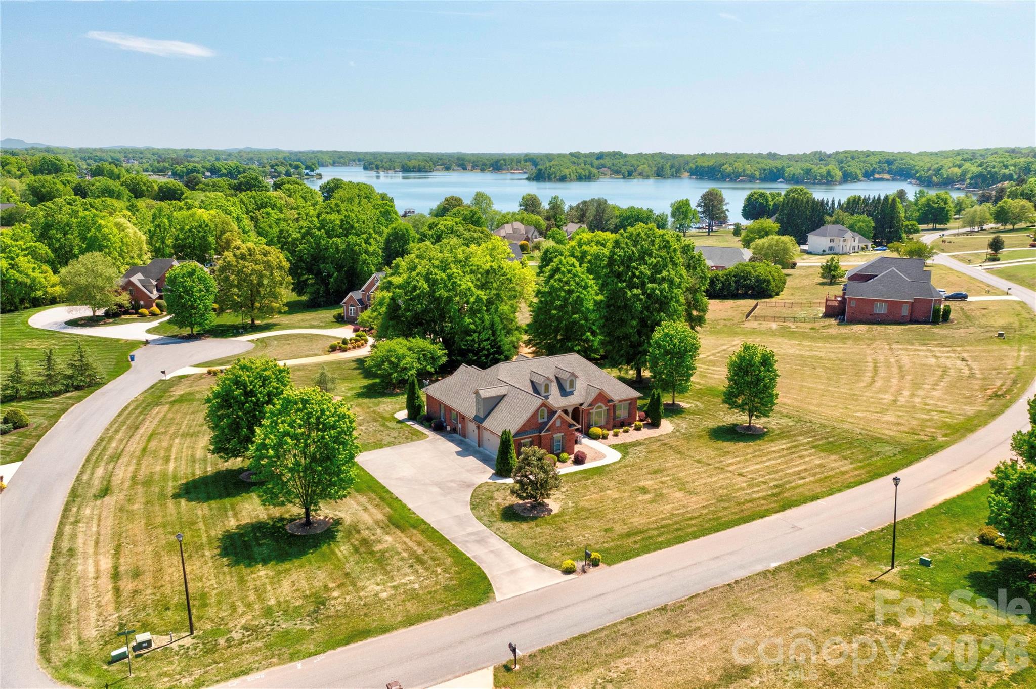 207 Cross Creek Drive