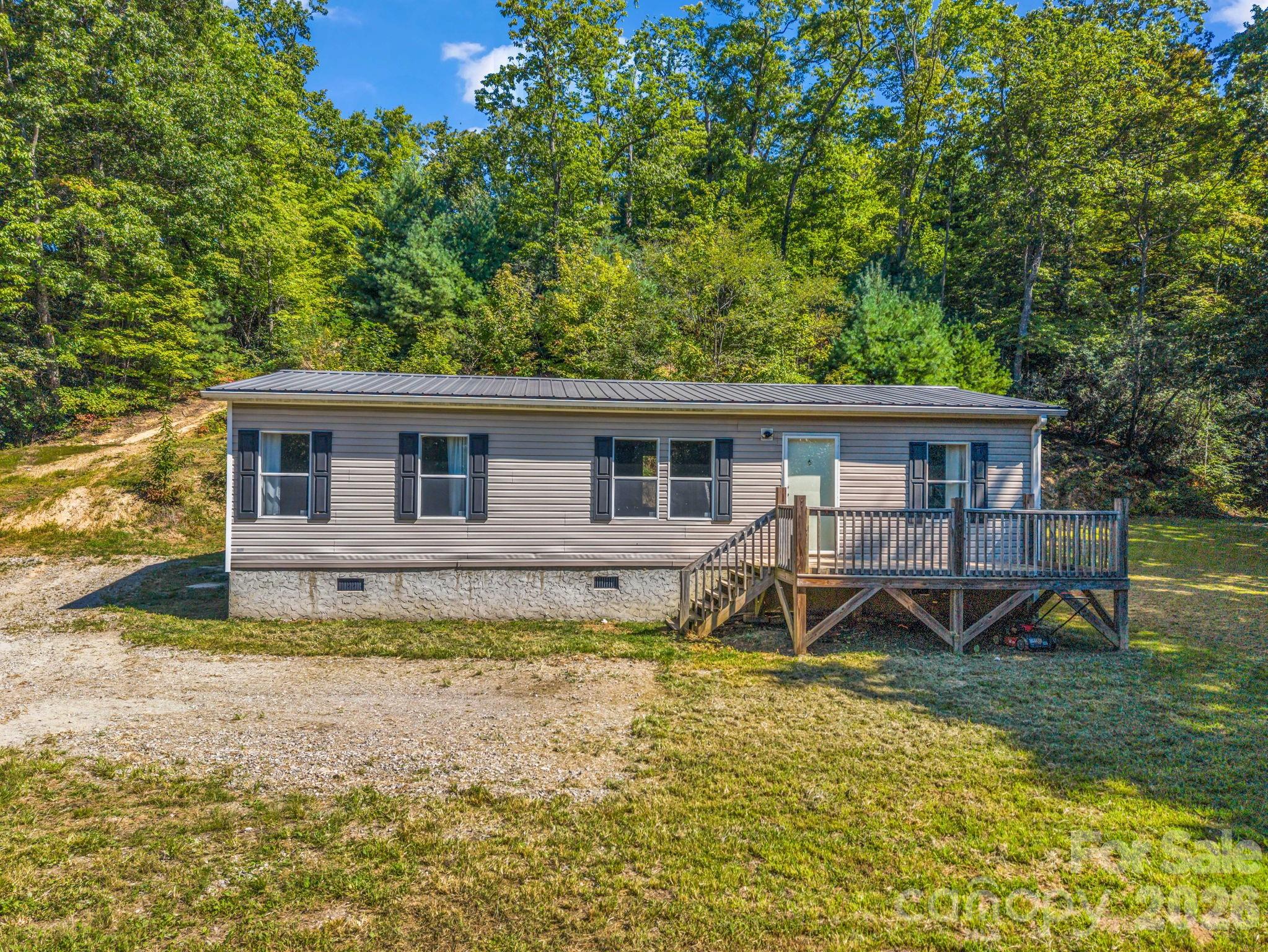 557 Sutton Mountain Ridge