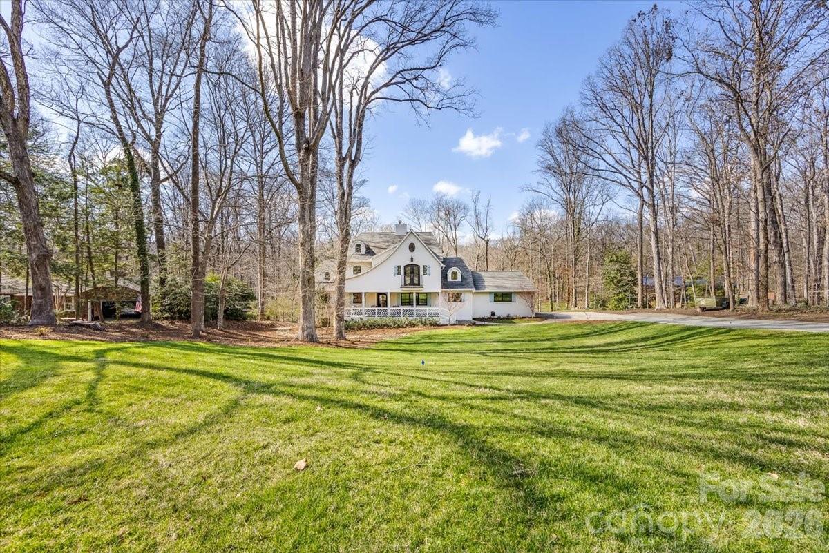 1010 River Oaks Lane