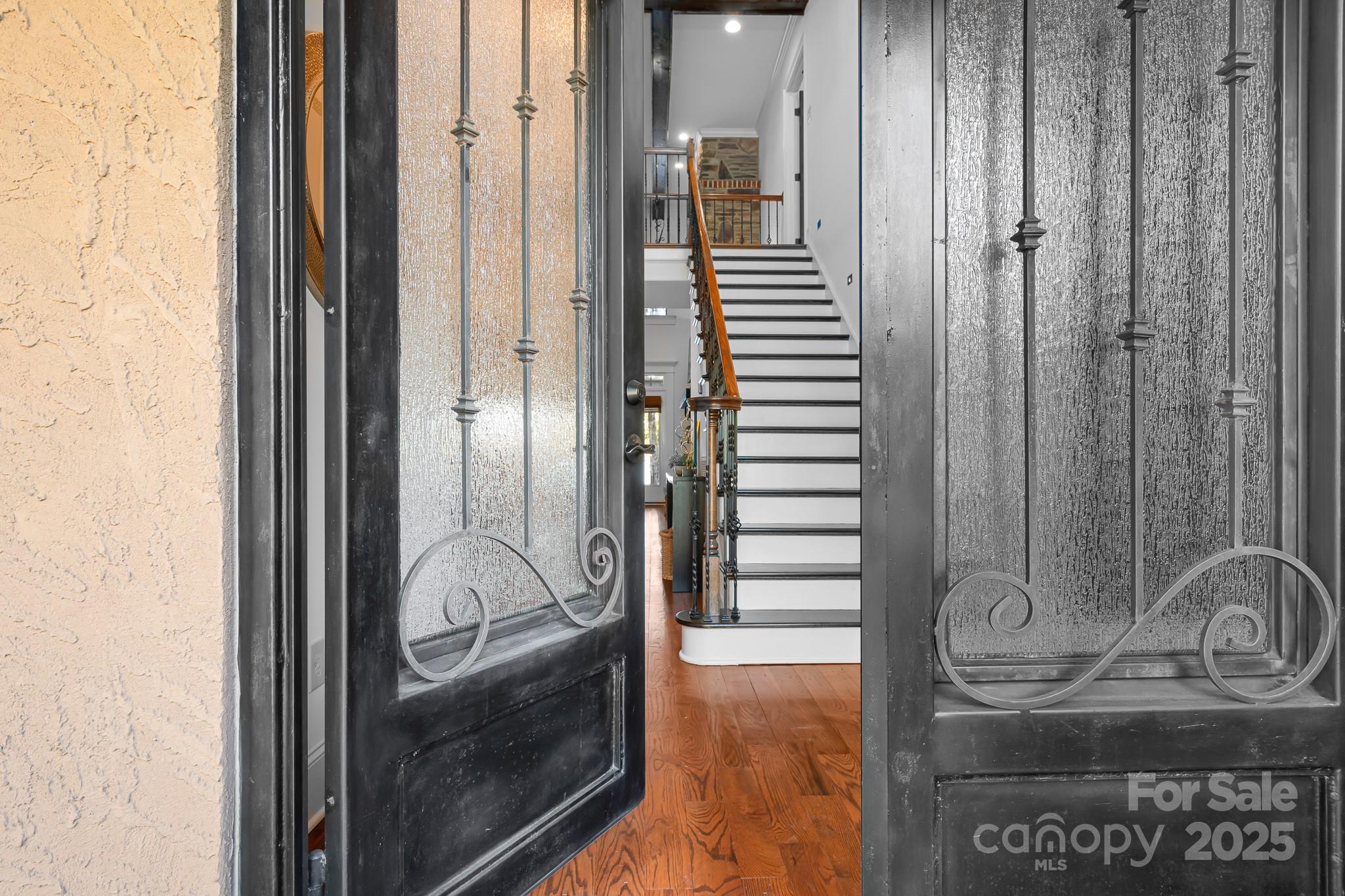 Falls Cove - Residential