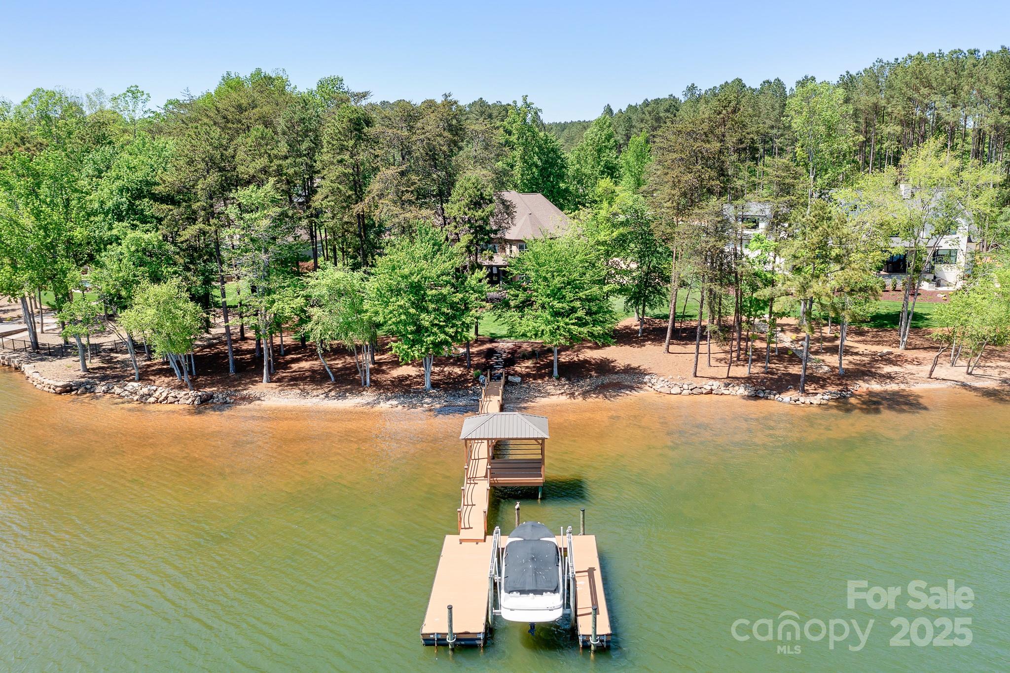 Falls Cove - Residential