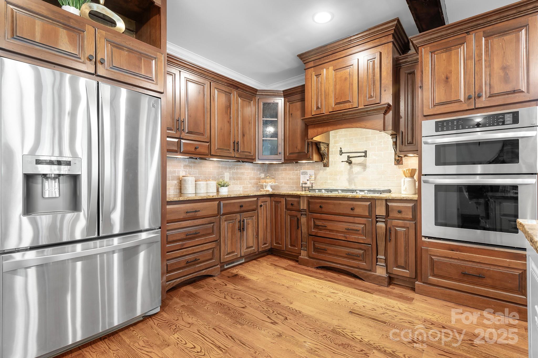 Falls Cove - Residential