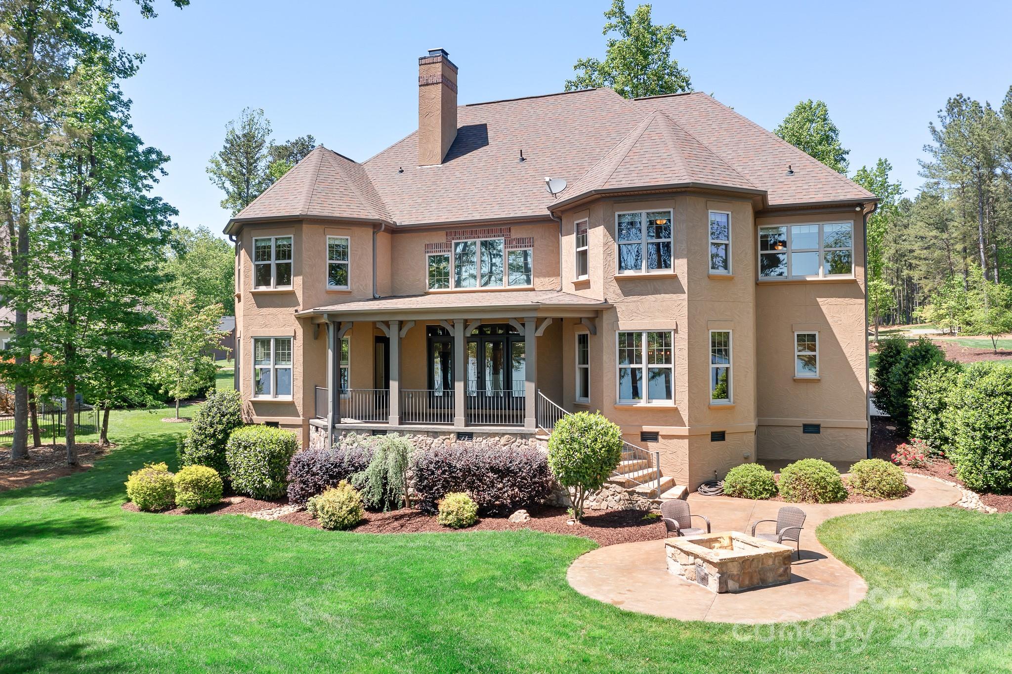 Falls Cove - Residential