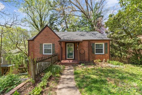 9 Canterbury Road Asheville NC 28805