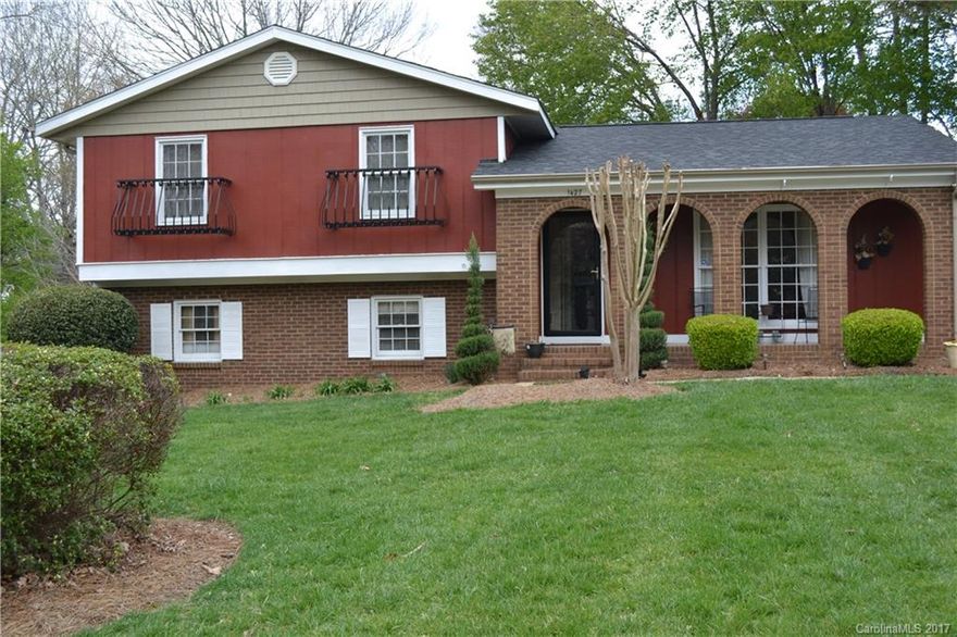 BACK ON MARKET!! BUYER HAD PROBLEMS WITH FINANCING. This lovely maintained, 4 bedroom home is ready for new owners to move in. Spacious living room that opens up to the formal dining room. Flat backyard includes a huge deck that has been recently painted.  Cozy Den with a fireplace located on the lower level, great for entertaining.  Location!! Location!! Located minutes from shopping, restaurants, uptown, the airport and much more.  Plus no HOA.  Call to schedule your appointment to view today!