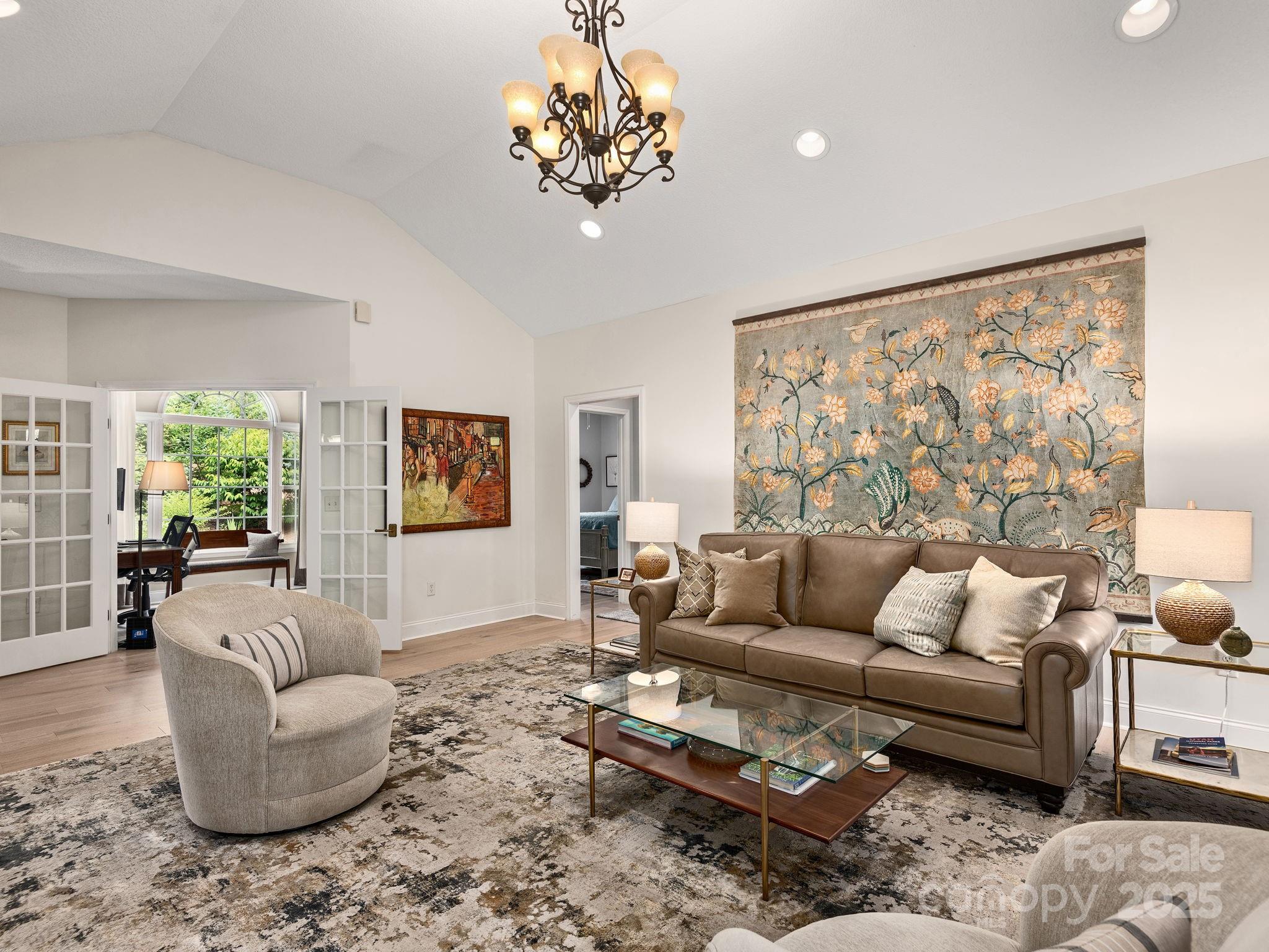 446 Charming Lane