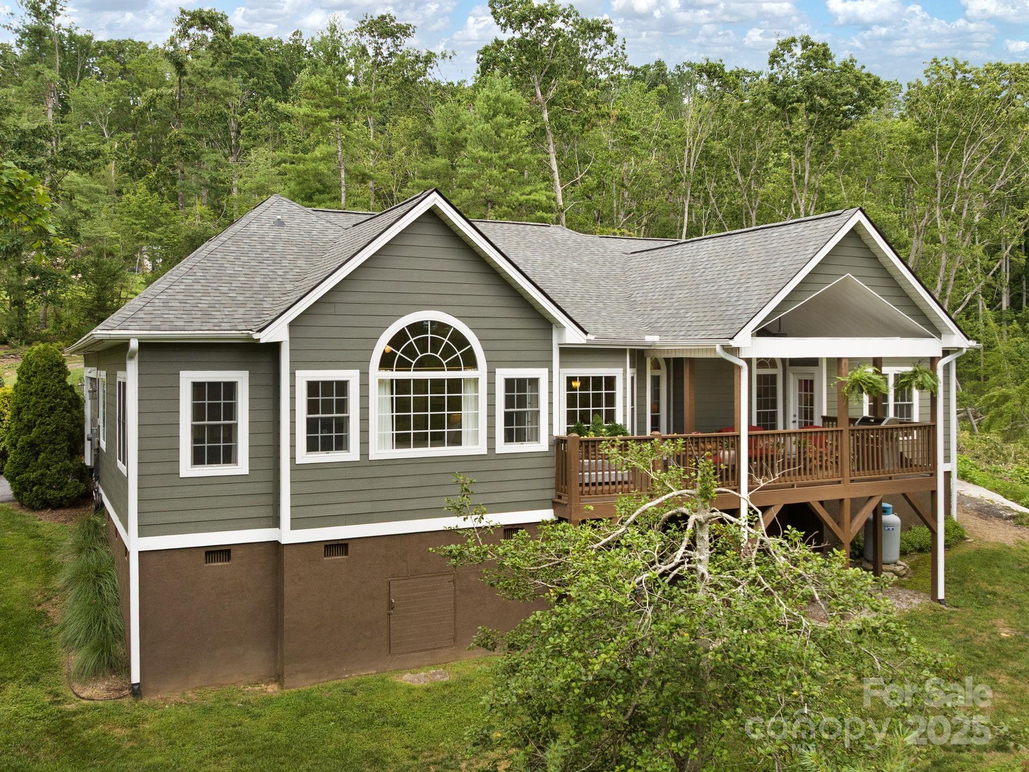 446 Charming Lane