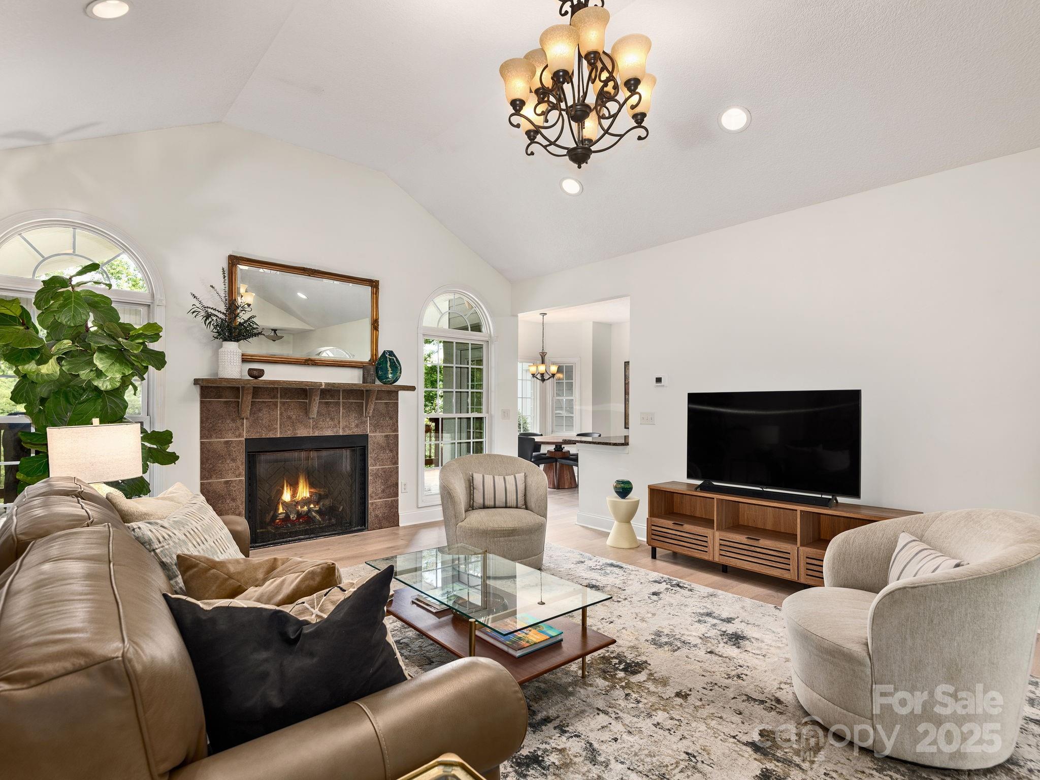 446 Charming Lane