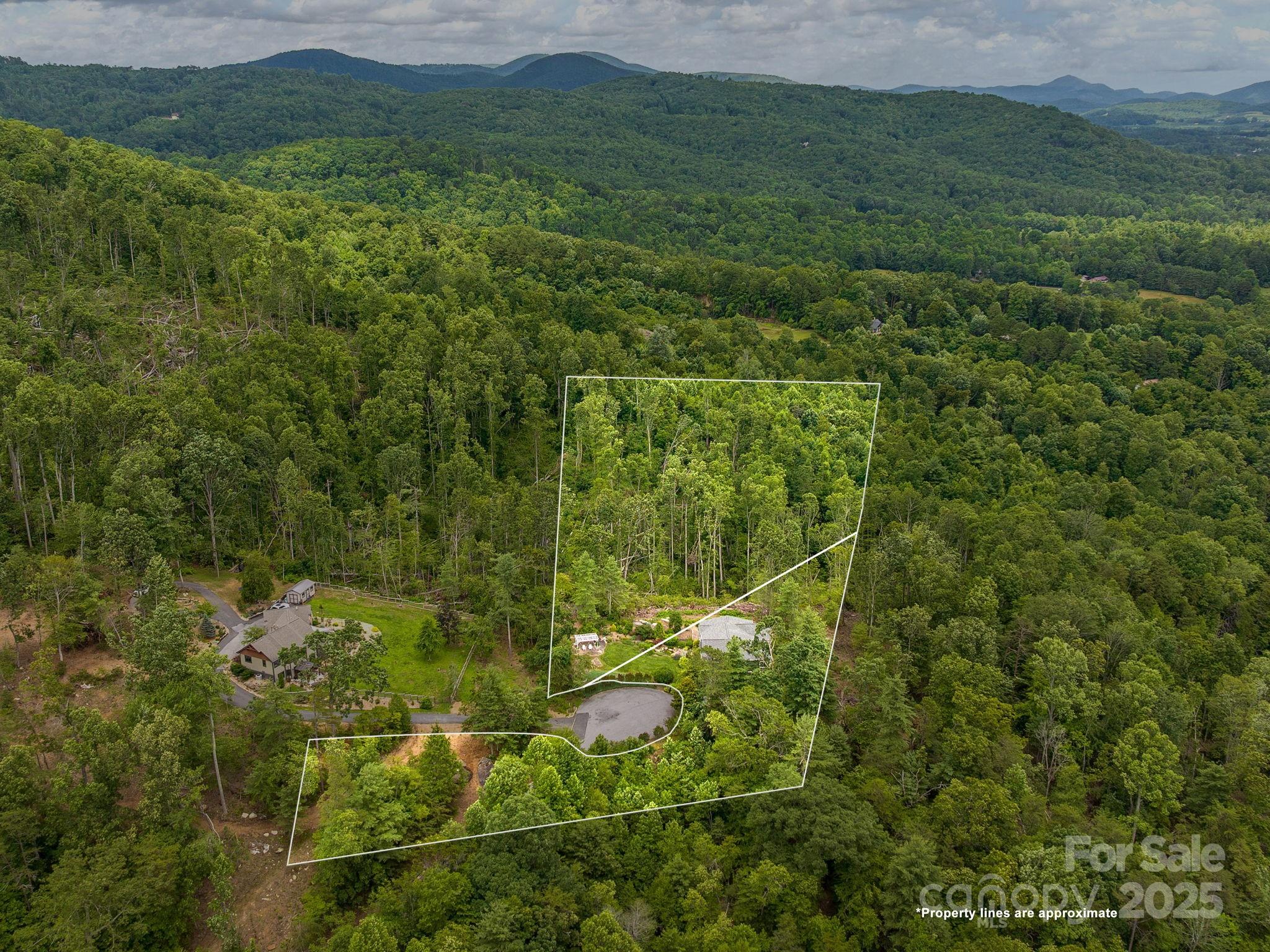 446 Charming Lane