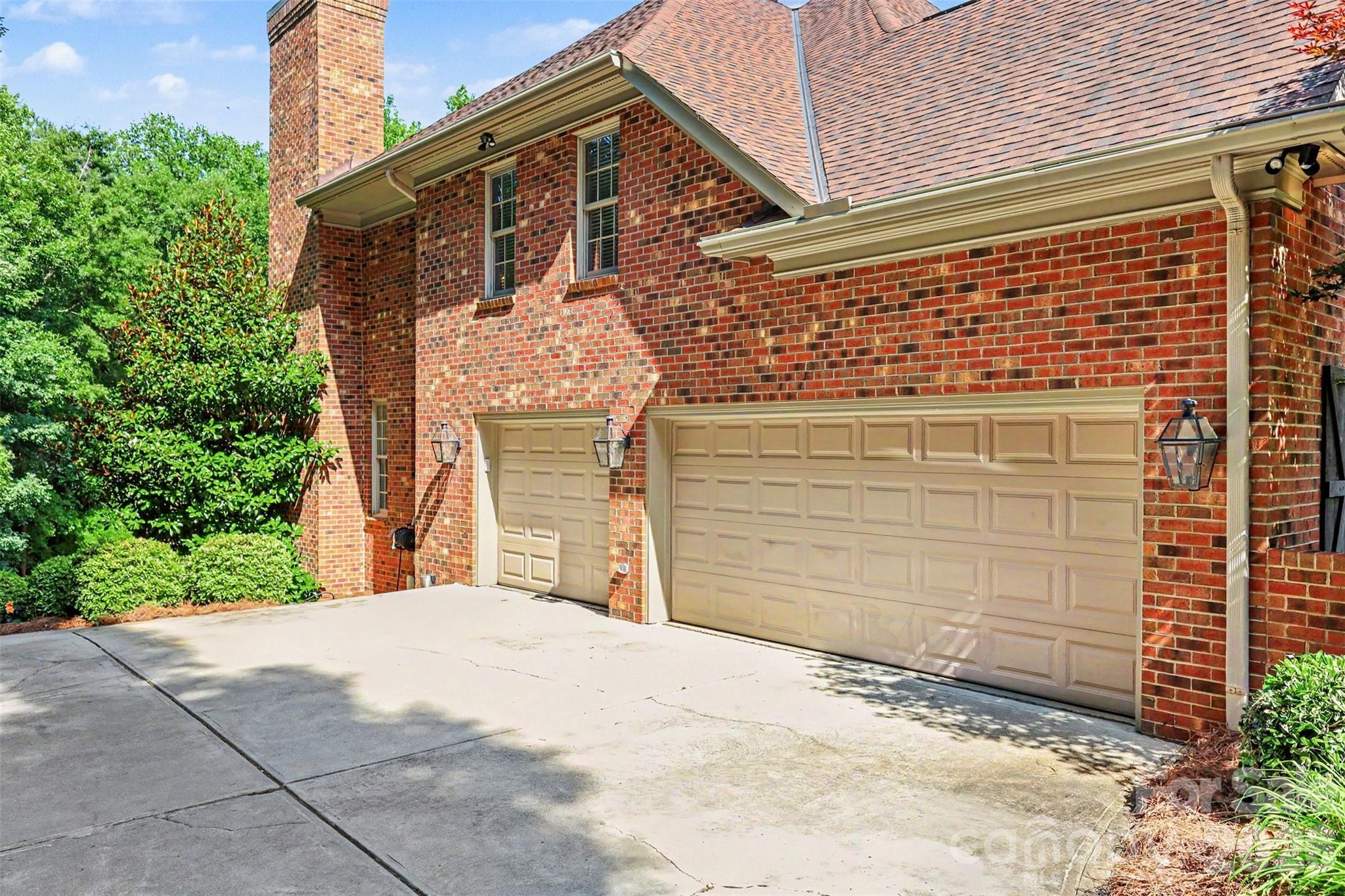 1706 Brookshaw Run
