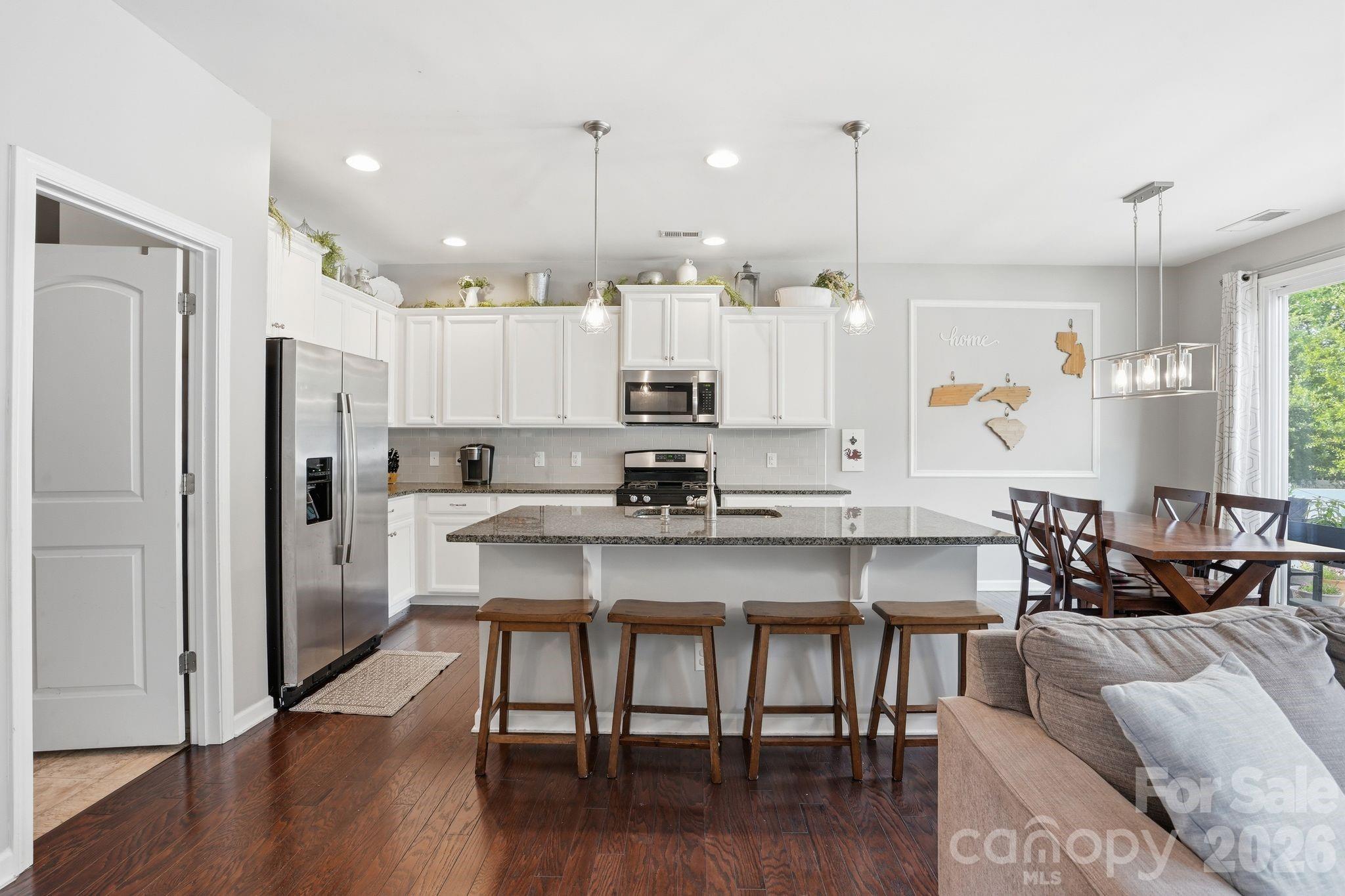 Kings Grove Manor - Residential