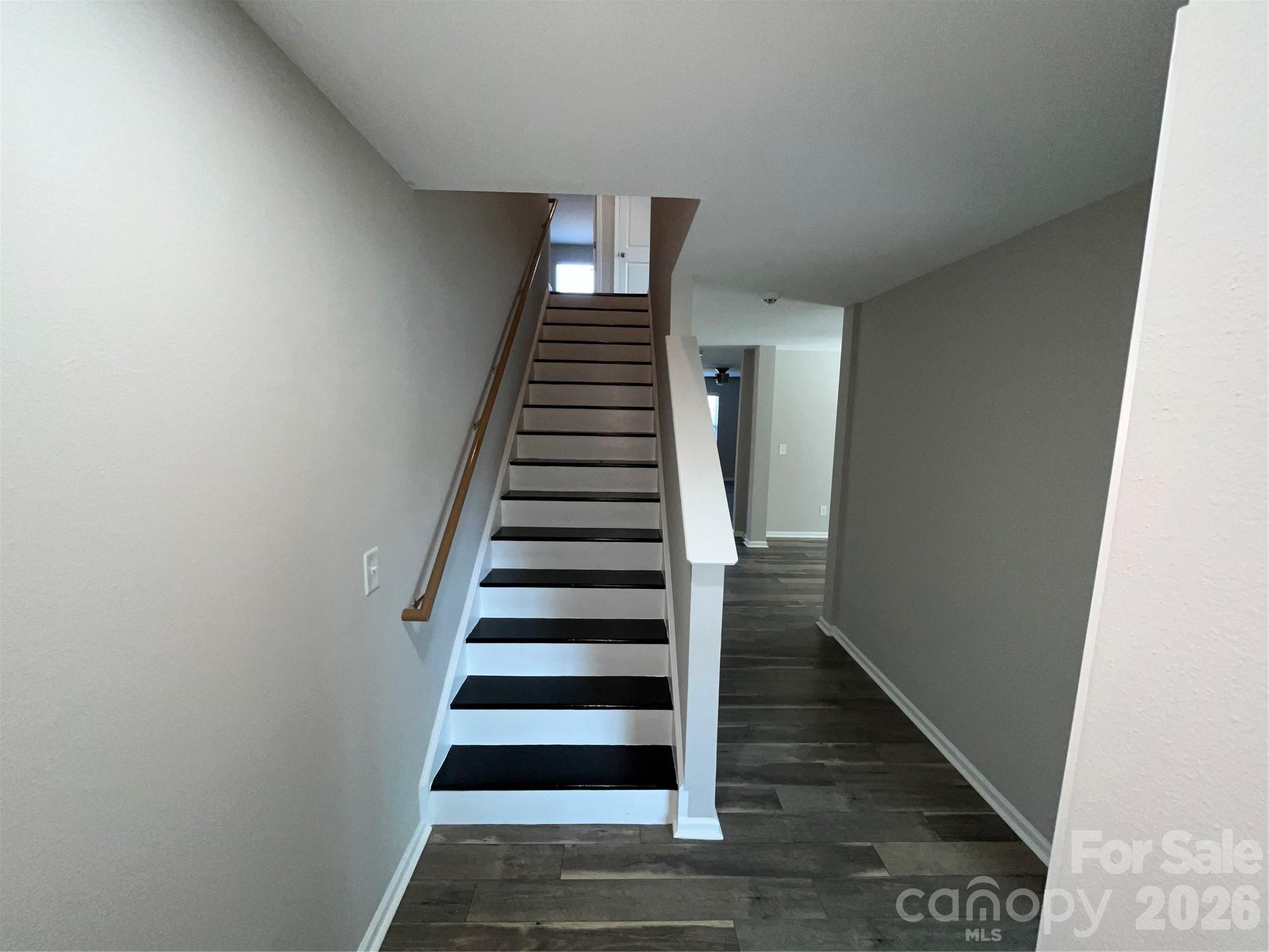 1818 Greenbrook Trail