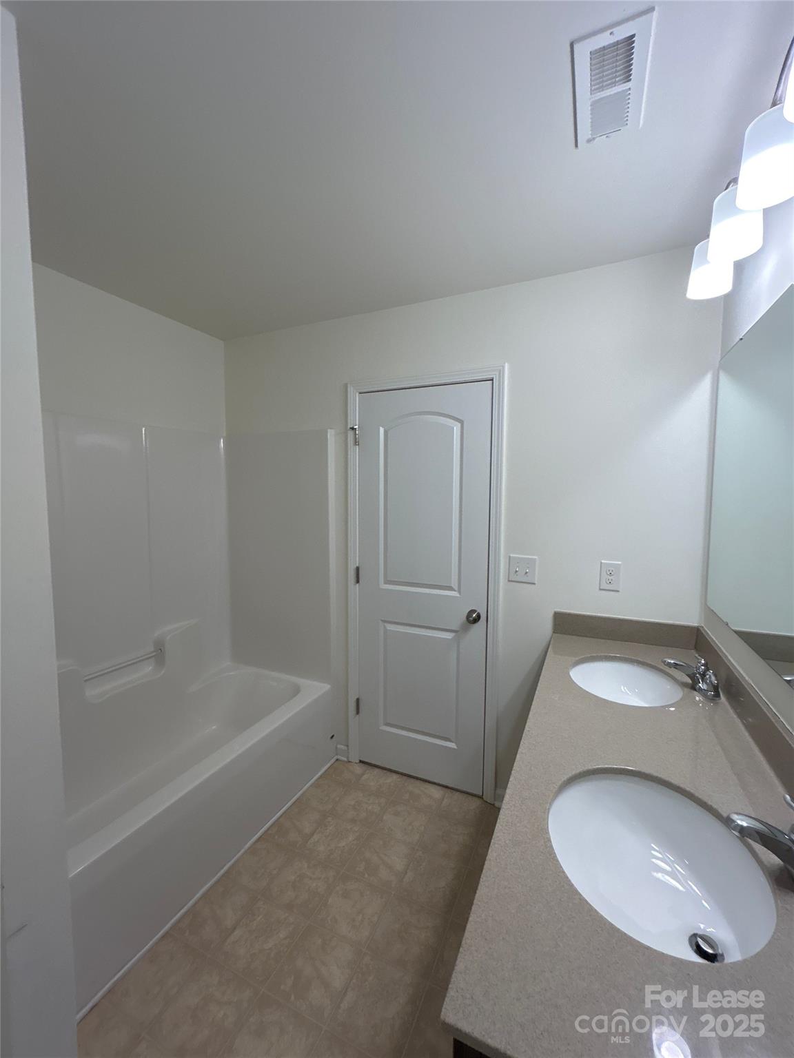 Founders Reserve - Residential Lease