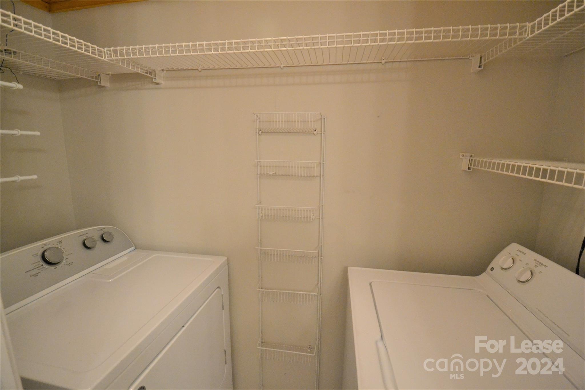 Hunter Downs - Residential Lease