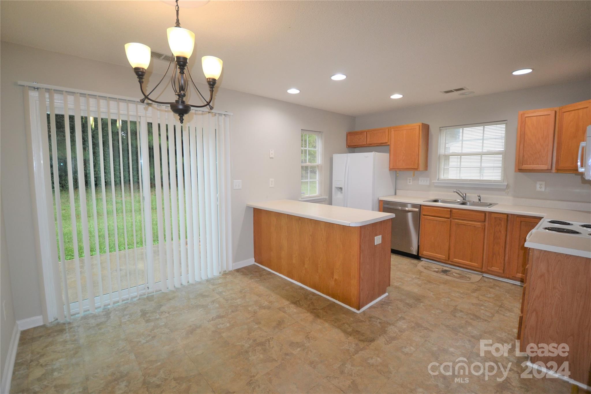 Hunter Downs - Residential Lease