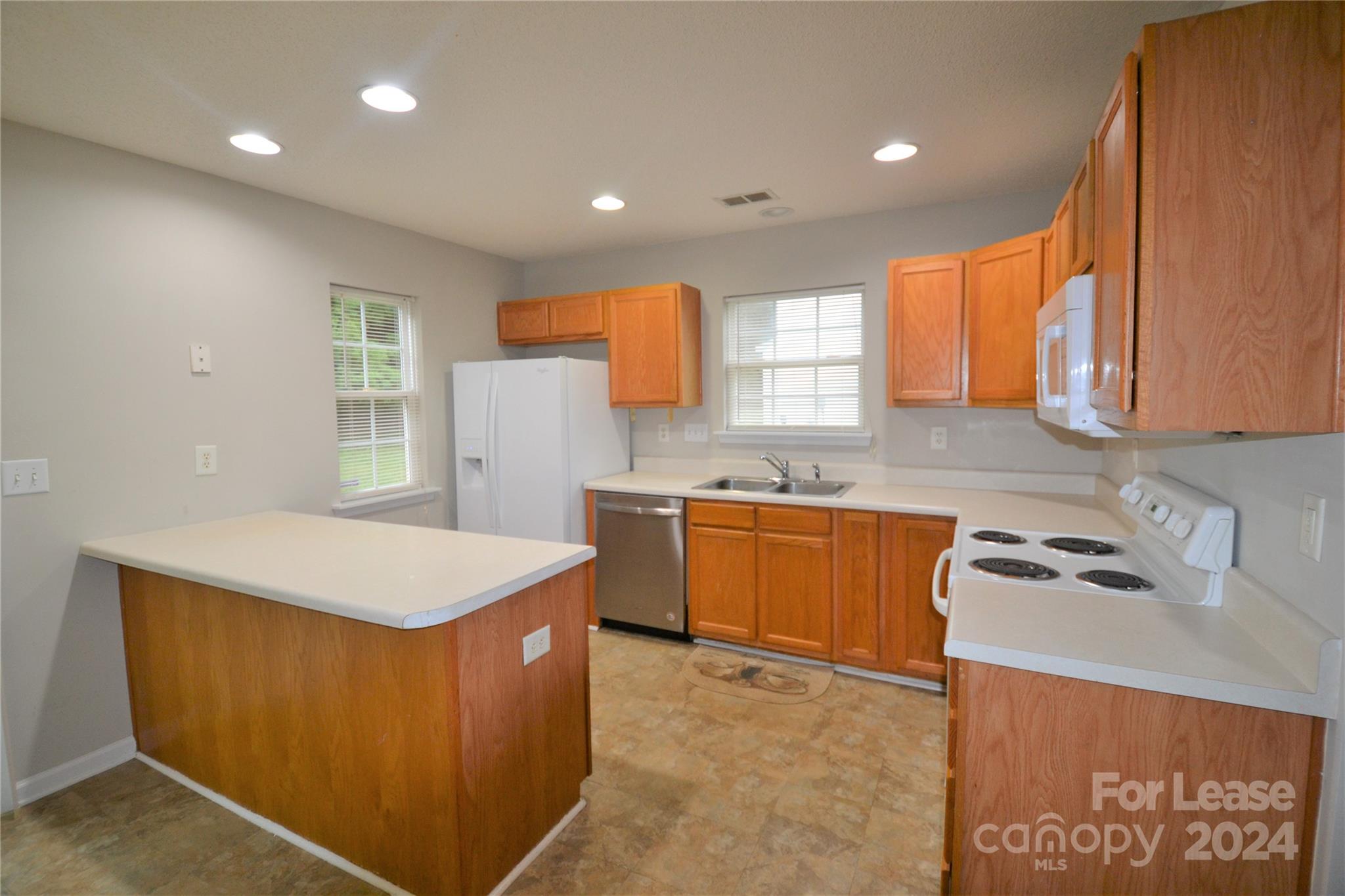 Hunter Downs - Residential Lease