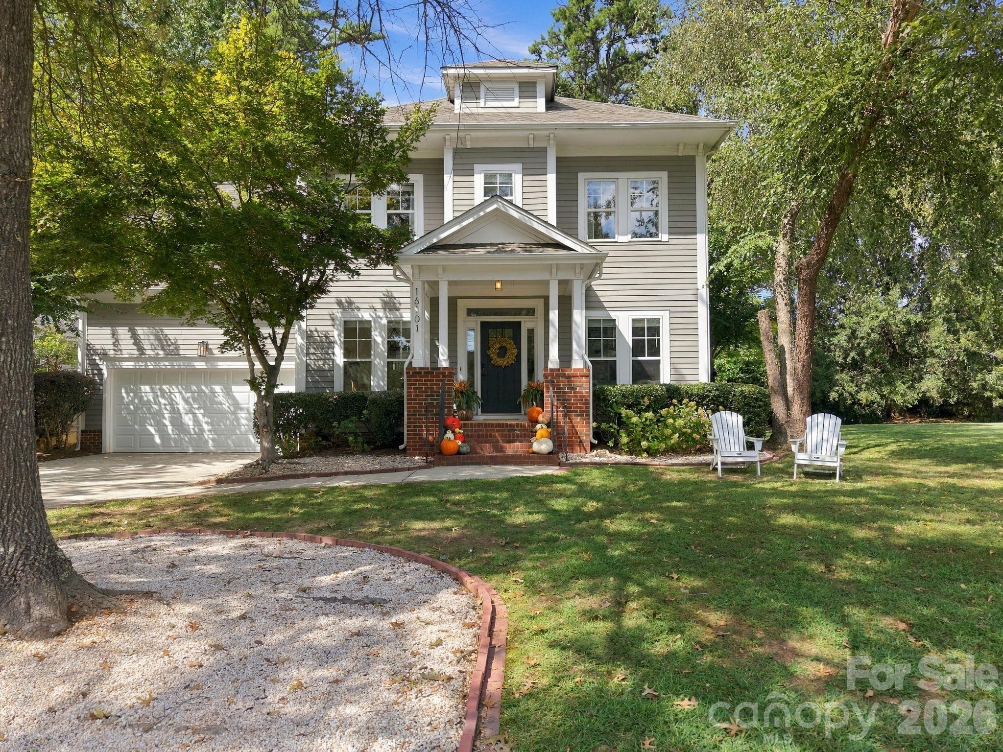 16101 Kelly Park Circle