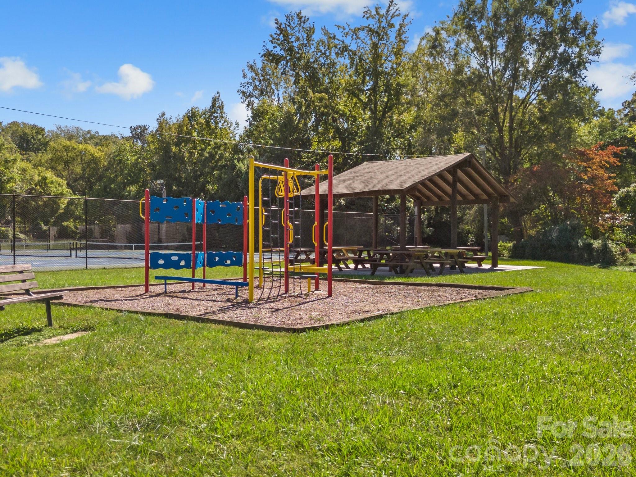 Starmount - Residential